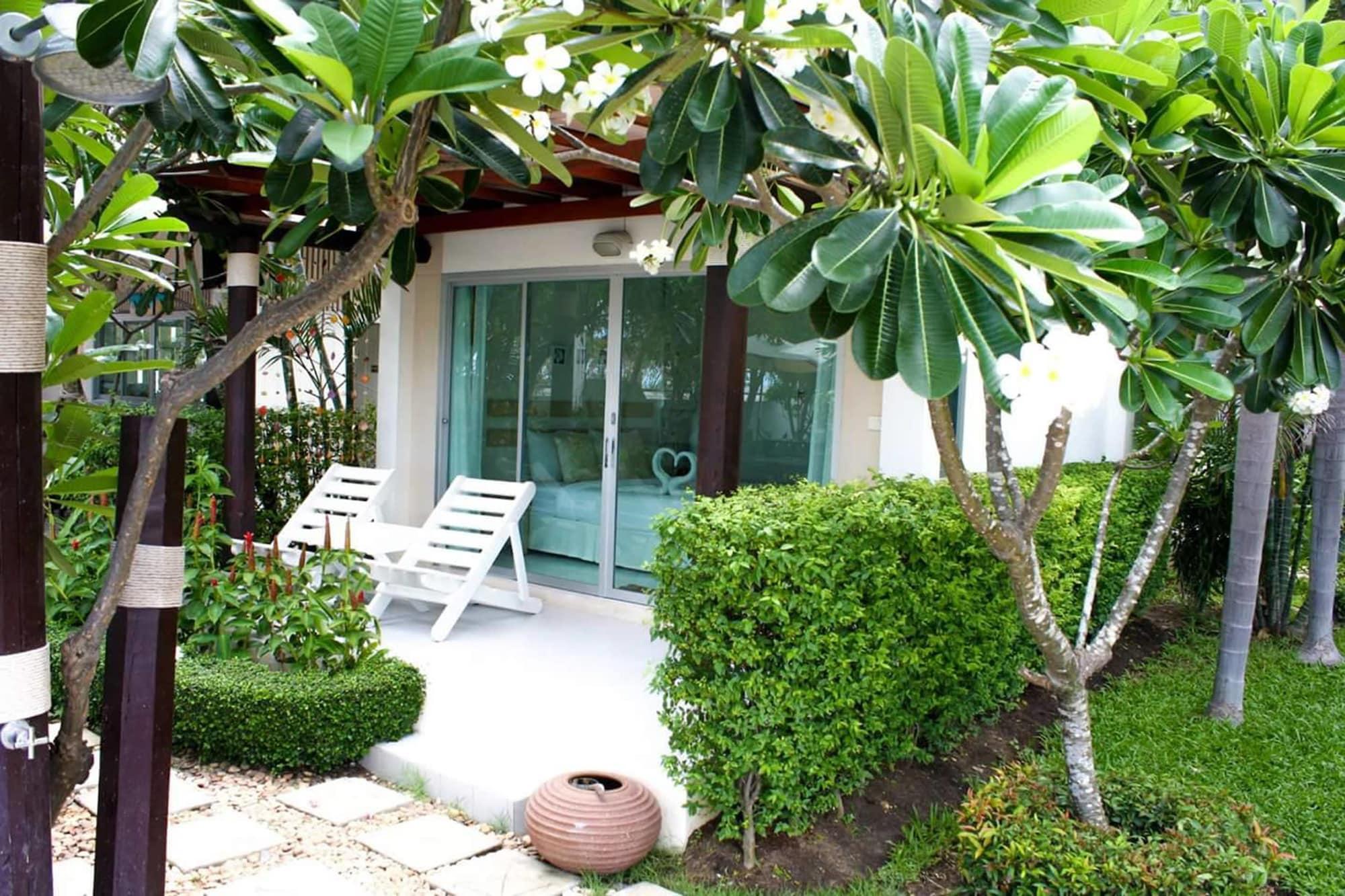 Chez Nous Boutique Resort Hatcsauszamran Kültér fotó