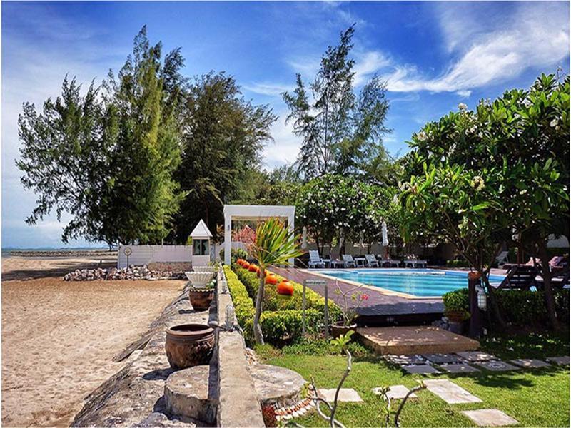Chez Nous Boutique Resort Hatcsauszamran Kültér fotó