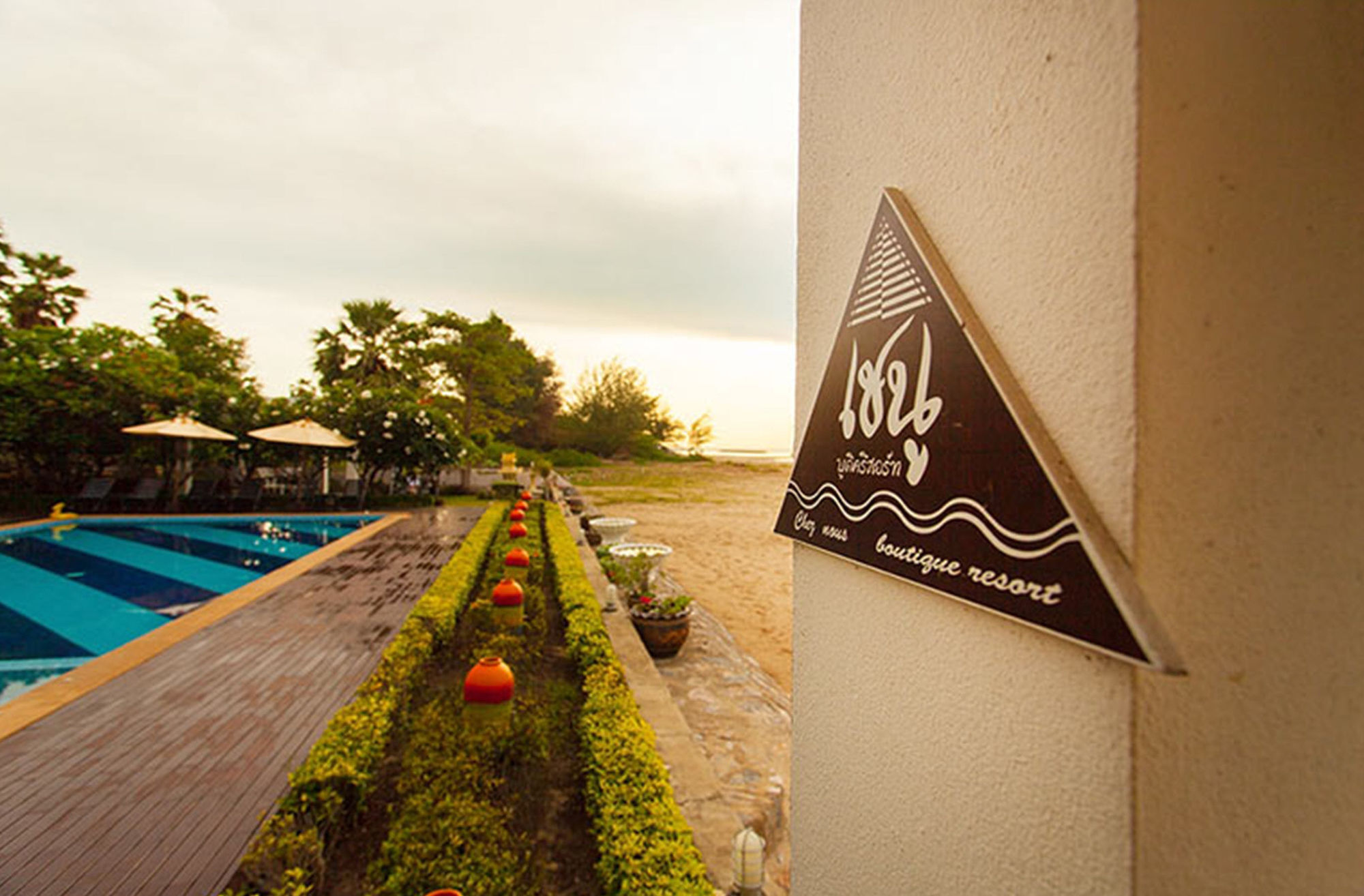 Chez Nous Boutique Resort Hatcsauszamran Kültér fotó